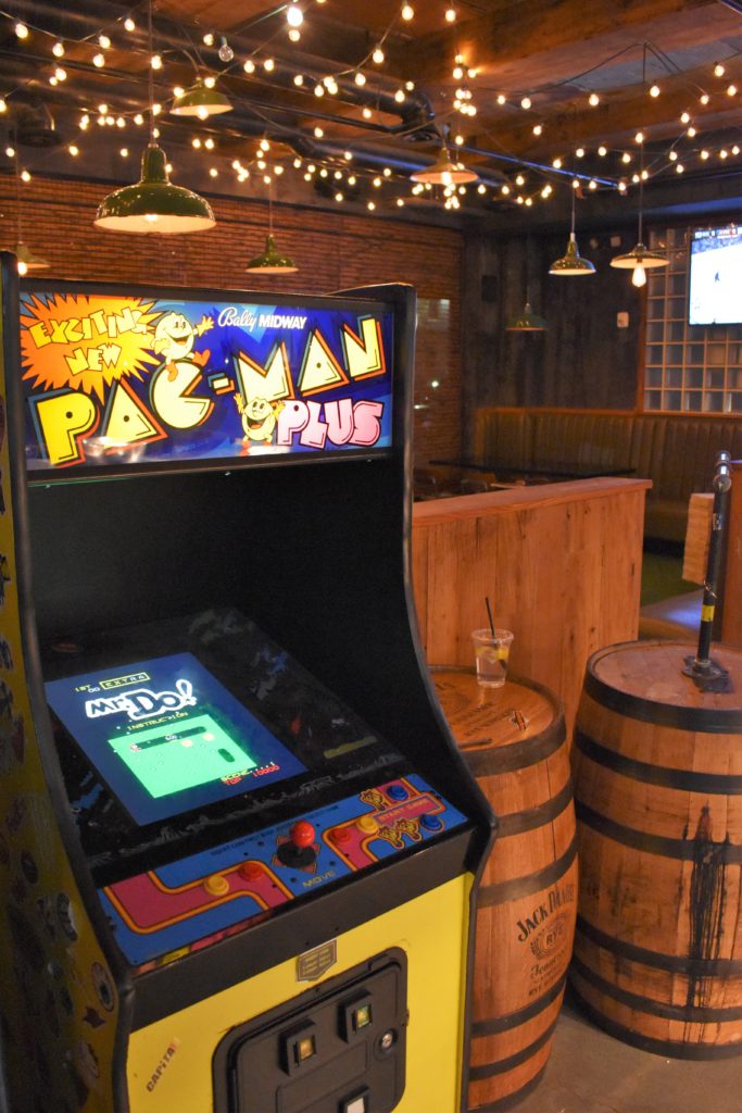 Old fashioned Pac Man game at Backyard Betty's